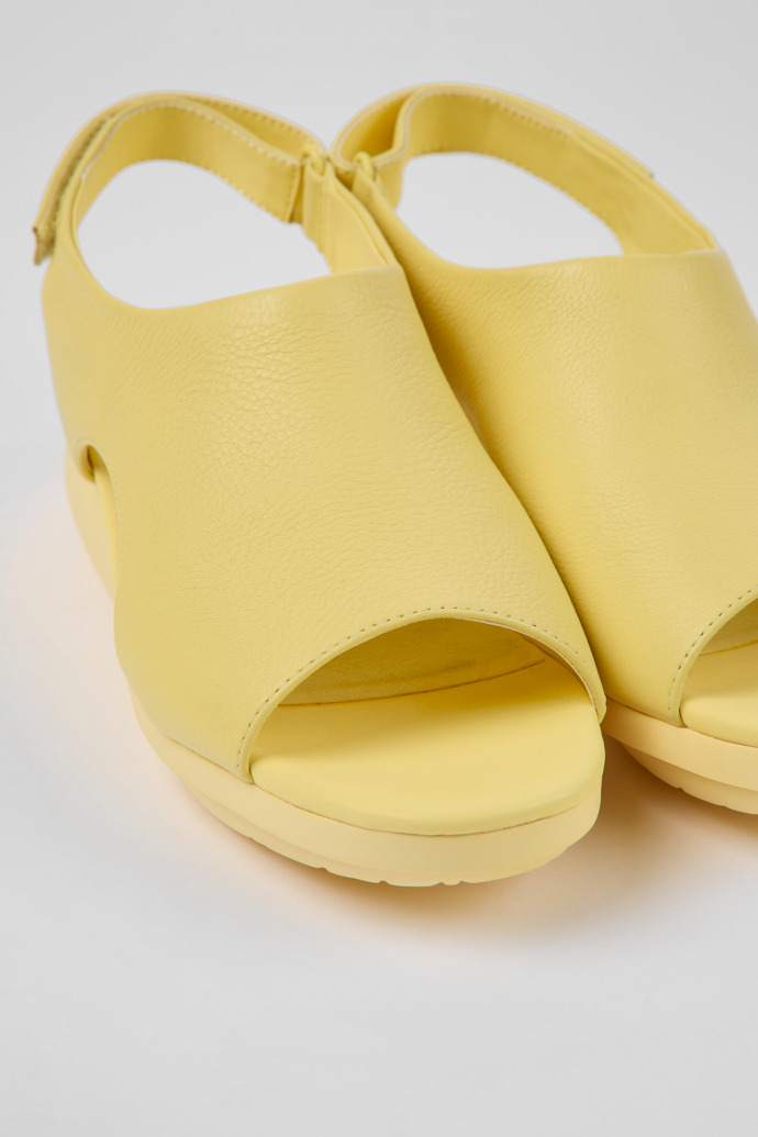 Women's Camper Balloon Sandals Yellow | K201481-004