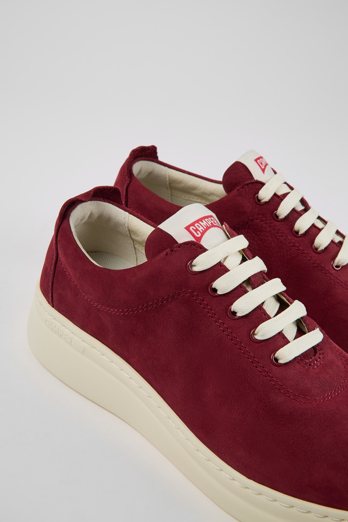 Women's Camper Runner Up Trainers Burgundy | K201516-003